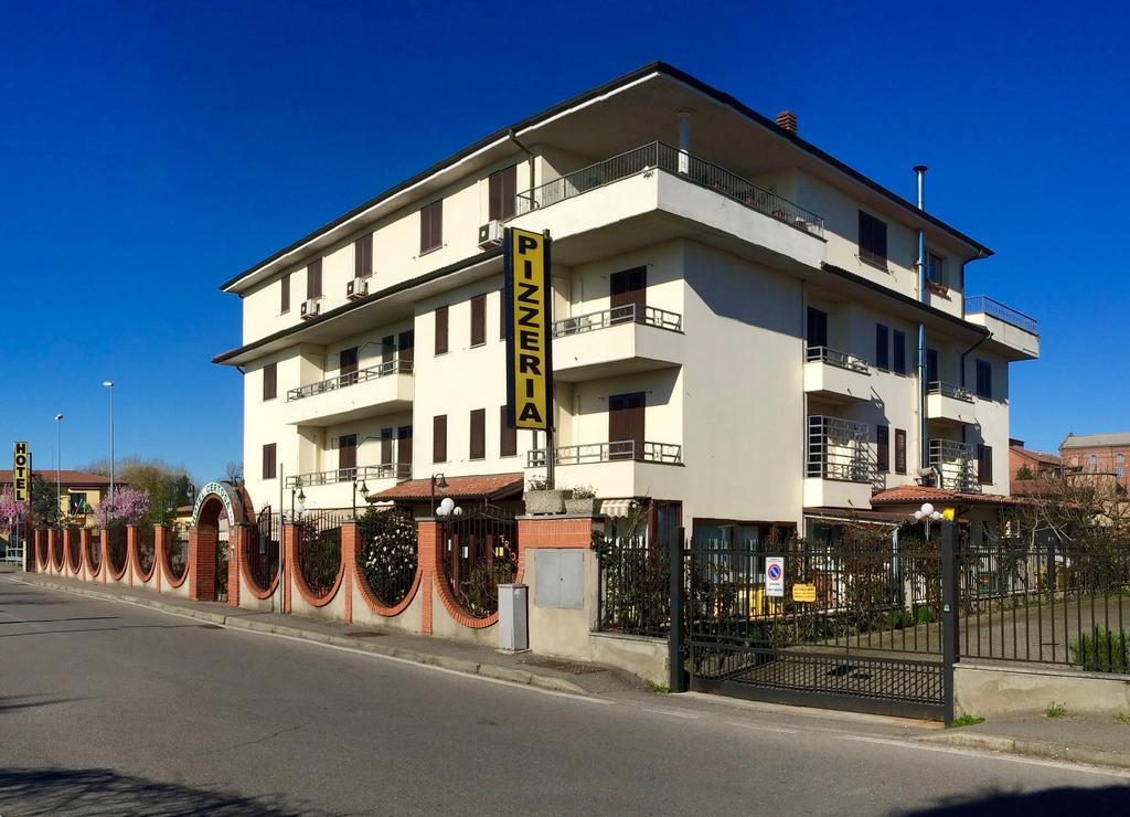 Hotel Certosa Certosa di Pavia Exteriör bild