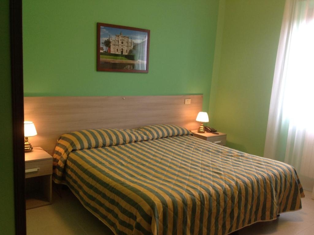 Hotel Certosa Certosa di Pavia Exteriör bild